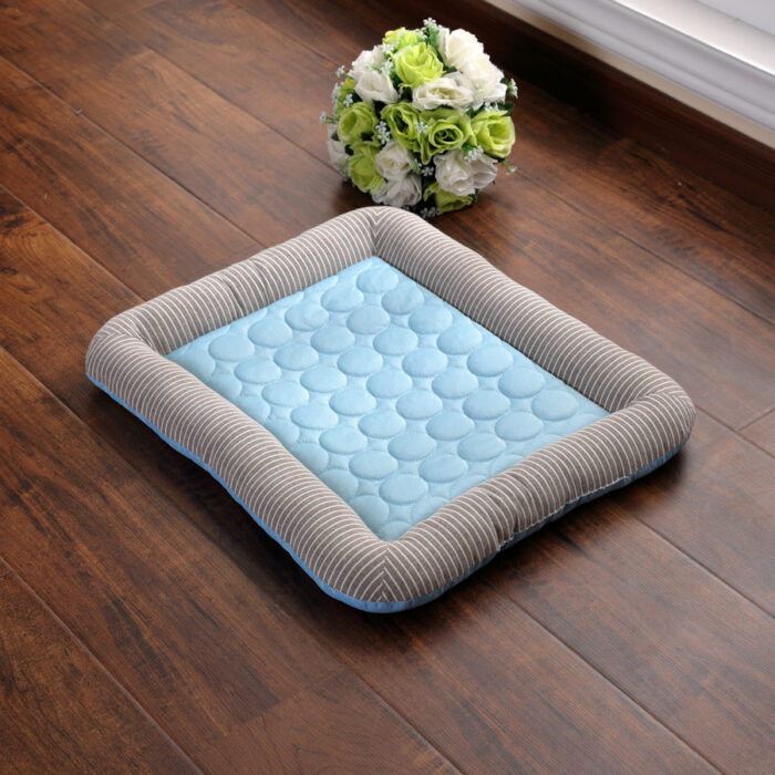 Pet Cooling Pad Bed For Dogs Cats Puppy Kitten Cool Mat Pet Blanket Ice Silk - Image 3